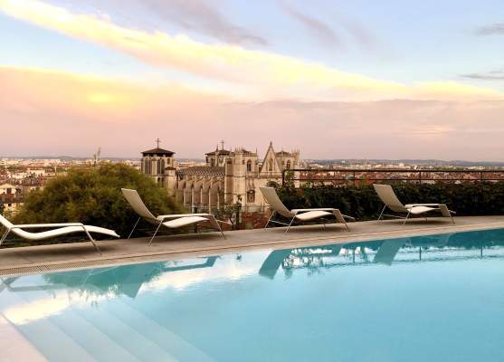 La Villa Florentine outdoor swimming pool 5 star luxury hotel in Lyon